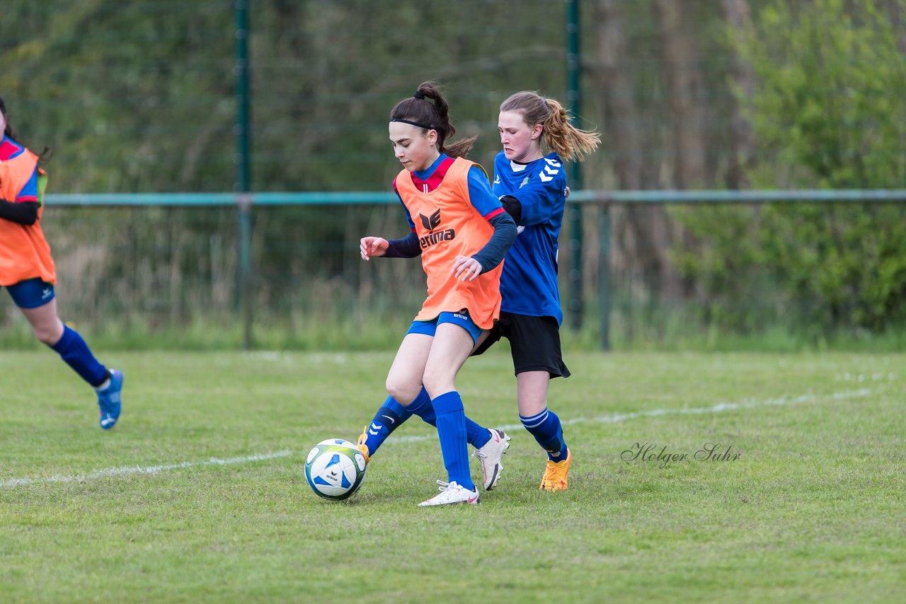 Bild 139 - wCJ VfL Pinneberg - Alstertal-Langenhorn : Ergebnis: 0:8